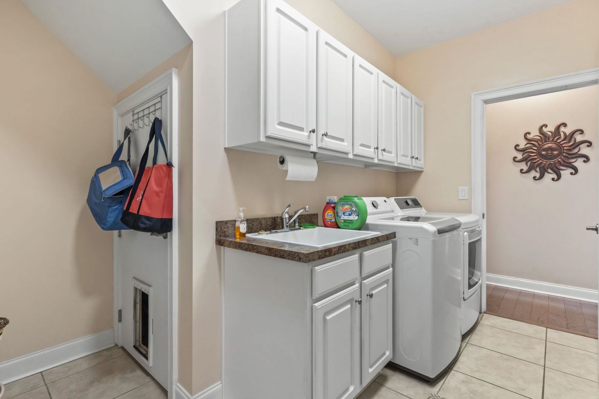 8837 Sparkle Ct.  Photo 27