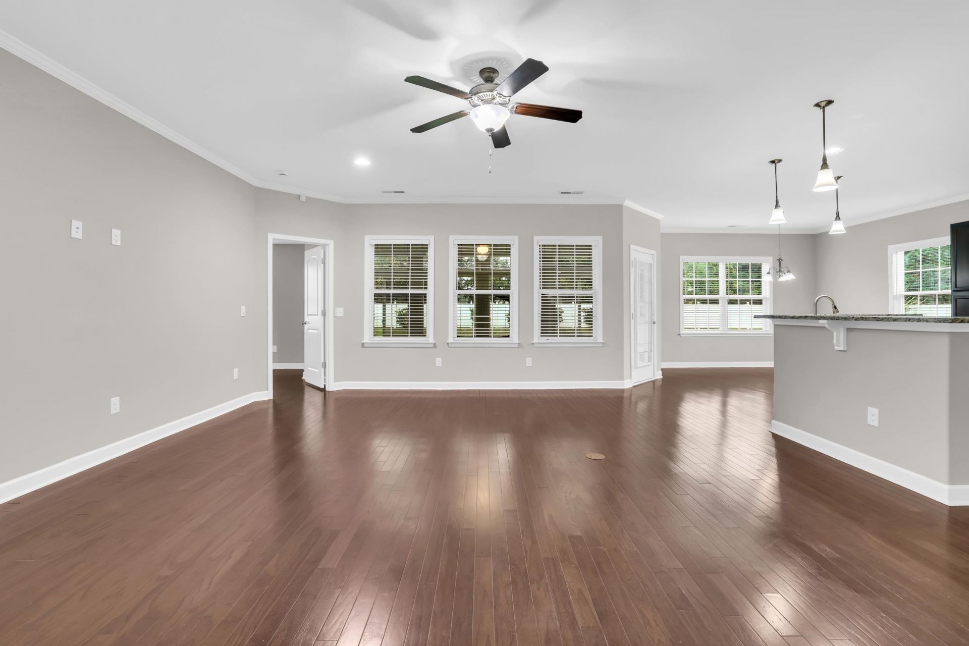 104 Kettering Way Photo 4