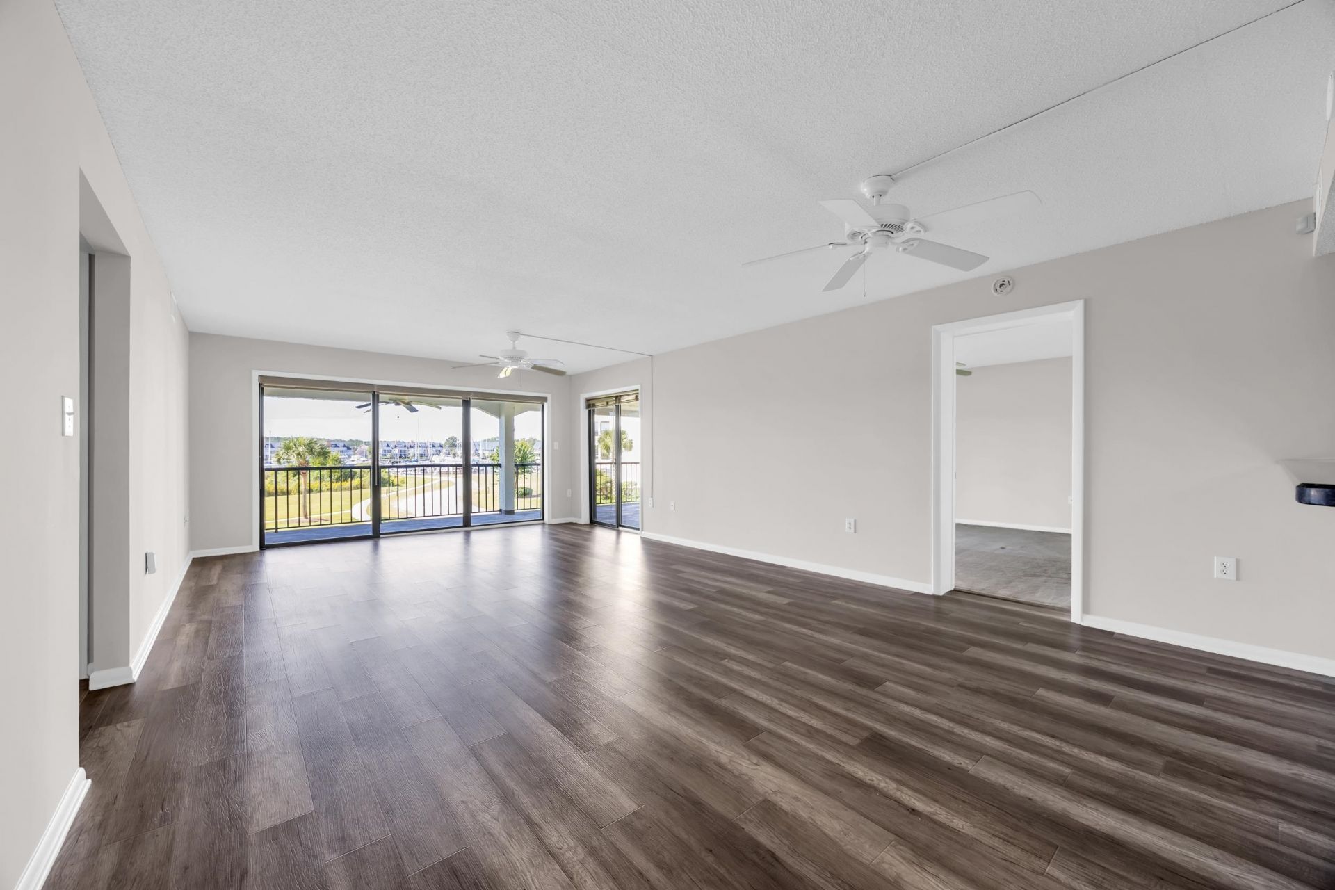 4440 Nassau Ct. Photo 4