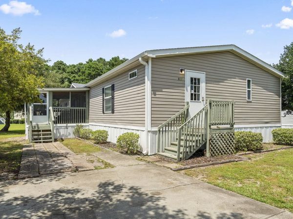 911 Old Magnolia Dr. , Conway, SC 29526