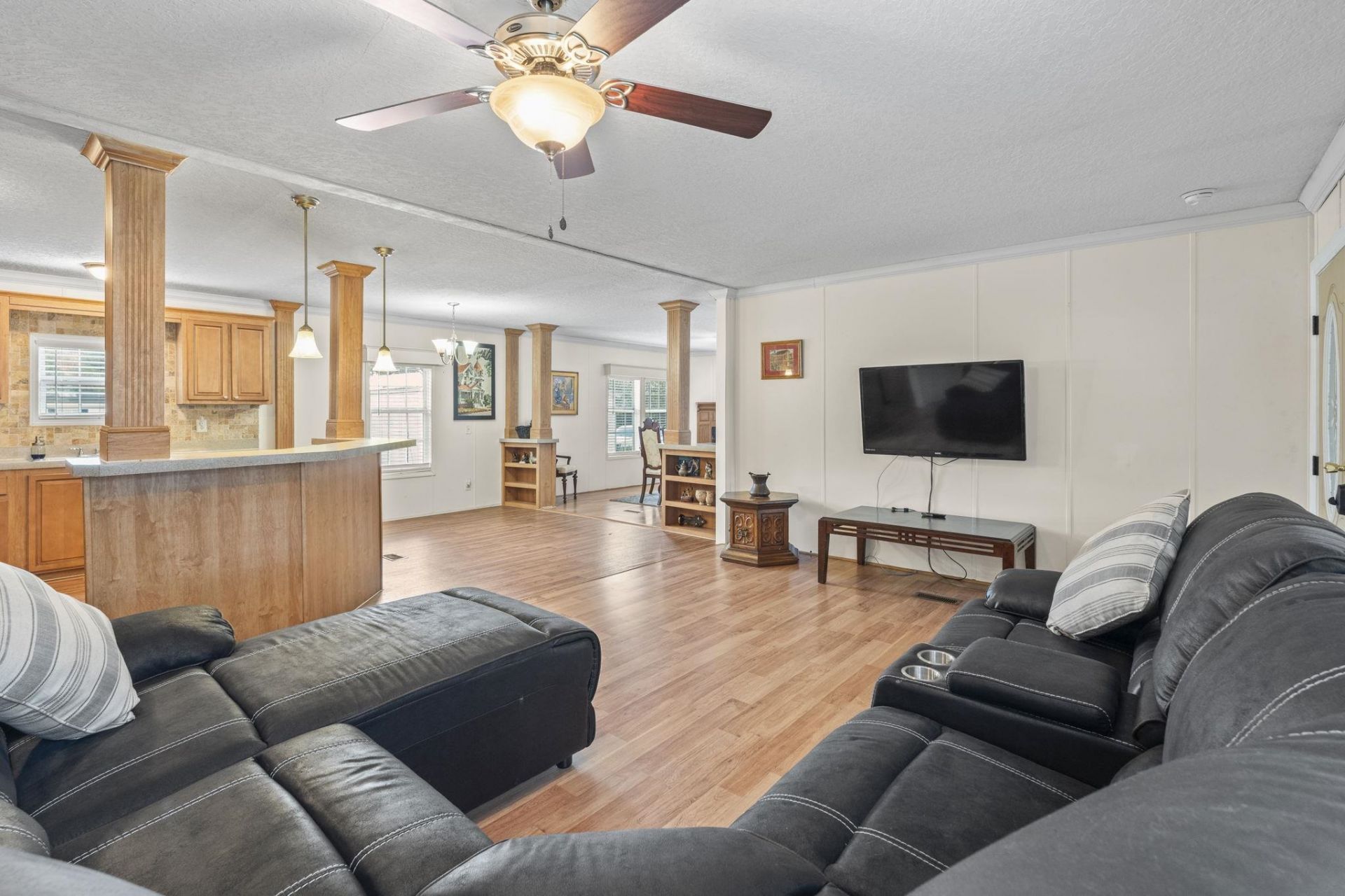 911 Old Magnolia Dr. Photo 13