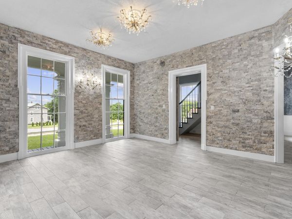 286 Marlborough , Portland, CT 06480