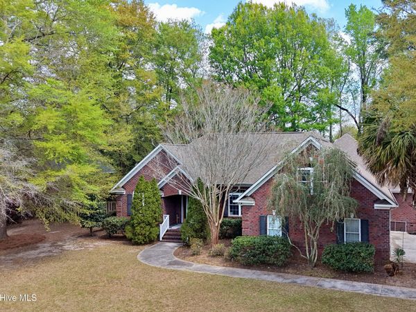 4127 Cape Landing Road, Castle Hayne, NC 28429