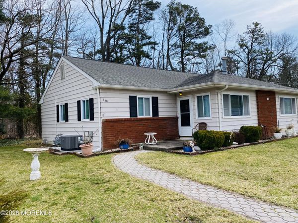 31 Pheasant Street, Unit B, Manchester, NJ 08759