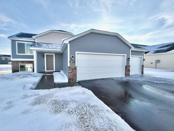 6673 Granby Street , North Branch, MN 55056