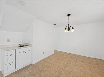 6830 Calvine Rd, Sacramento, CA 95823 Photo