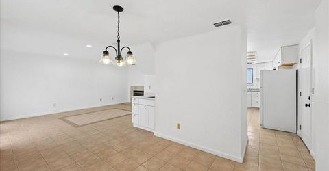 6830 Calvine Rd, Sacramento, CA 95823 Photo