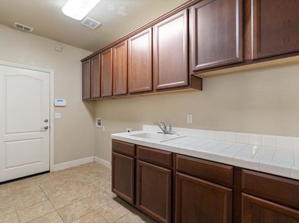 9258 Louis St, Elk Grove, CA 95624 Photo