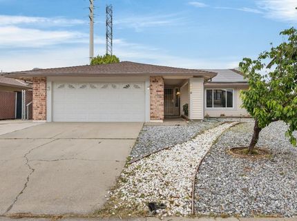 6975 Casa Del Este Way, Sacramento, CA 95828 Photo