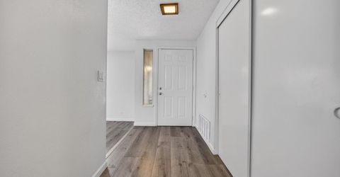 6975 Casa Del Este Way, Sacramento, CA 95828 Photo