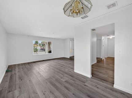 6975 Casa Del Este Way, Sacramento, CA 95828 Photo