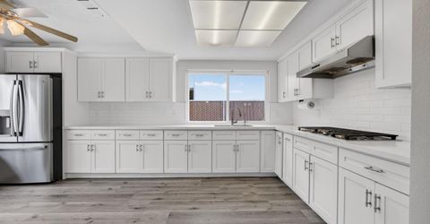 6975 Casa Del Este Way, Sacramento, CA 95828 Photo