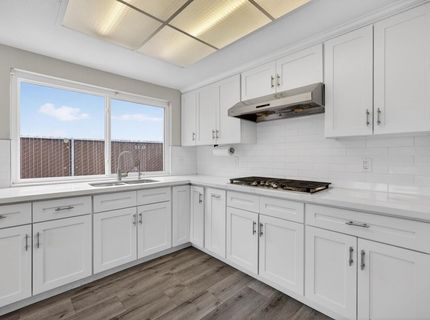 6975 Casa Del Este Way, Sacramento, CA 95828 Photo