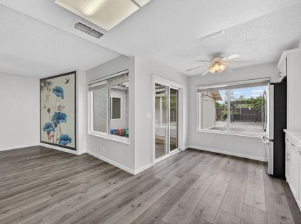 6975 Casa Del Este Way, Sacramento, CA 95828 Photo