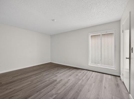 6975 Casa Del Este Way, Sacramento, CA 95828 Photo