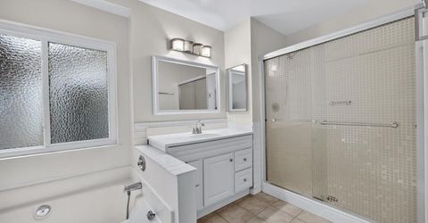 6975 Casa Del Este Way, Sacramento, CA 95828 Photo