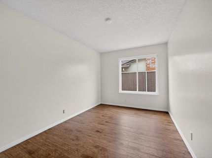 6975 Casa Del Este Way, Sacramento, CA 95828 Photo