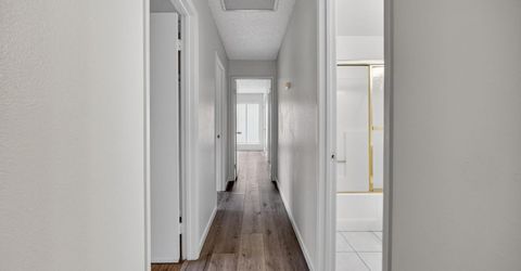 6975 Casa Del Este Way, Sacramento, CA 95828 Photo