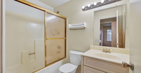 6975 Casa Del Este Way, Sacramento, CA 95828 Photo