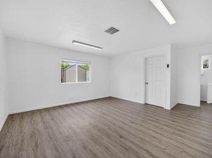 6975 Casa Del Este Way, Sacramento, CA 95828 Photo