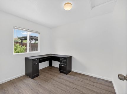 6975 Casa Del Este Way, Sacramento, CA 95828 Photo