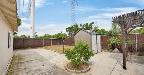 6975 Casa Del Este Way, Sacramento, CA 95828 Photo