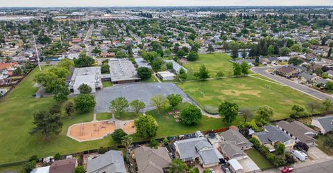 6975 Casa Del Este Way, Sacramento, CA 95828 Photo