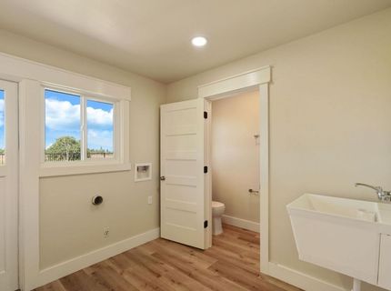 18211 E Jahant Rd, Acampo, CA 95220 Photo