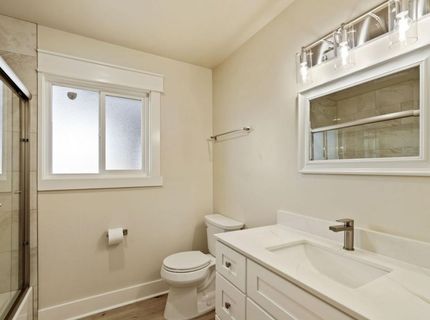 18211 E Jahant Rd, Acampo, CA 95220 Photo