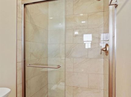 18211 E Jahant Rd, Acampo, CA 95220 Photo