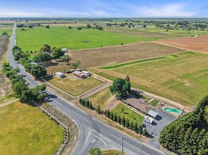 18211 E Jahant Rd, Acampo, CA 95220 Photo