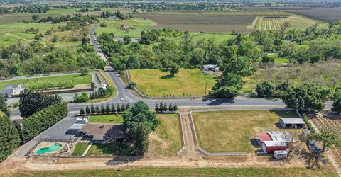 18211 E Jahant Rd, Acampo, CA 95220 Photo