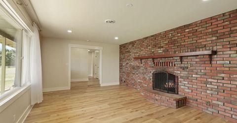 18211 E Jahant Rd, Acampo, CA 95220 Photo