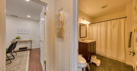 126 Grove St, Roseville, CA 95678 Photo