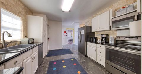 126 Grove St, Roseville, CA 95678 Photo