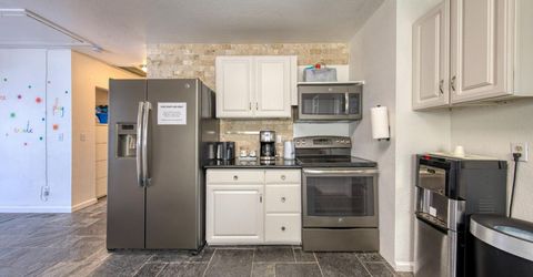 126 Grove St, Roseville, CA 95678 Photo