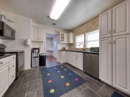 126 Grove St, Roseville, CA 95678 Photo