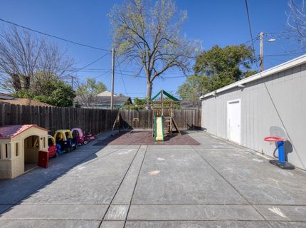 126 Grove St, Roseville, CA 95678 Photo