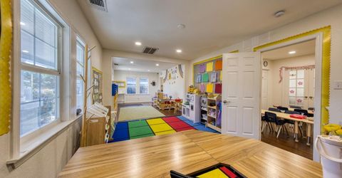 126 Grove St, Roseville, CA 95678 Photo