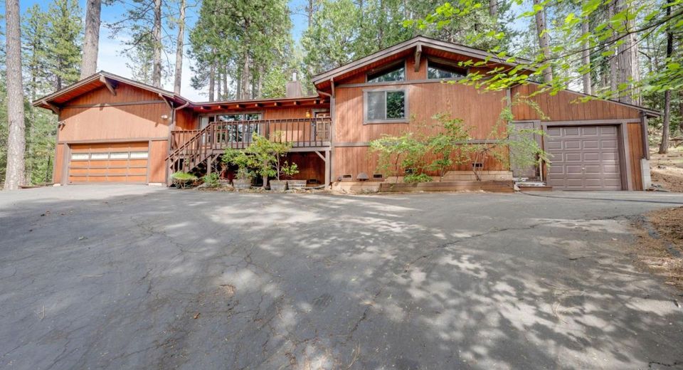 4949 Steelhead Ln, Pollock Pines, CA 95726 Photo