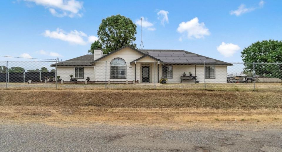 19729 Brightwood Rd, Madera, CA 93638 Photo