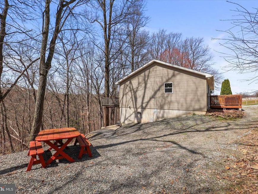 834 Richmond Road, Windsor, PA 17366 Main Photo