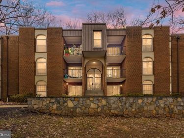 3354 WOODBURN ROAD, Unit 14, ANNANDALE, VA 22003