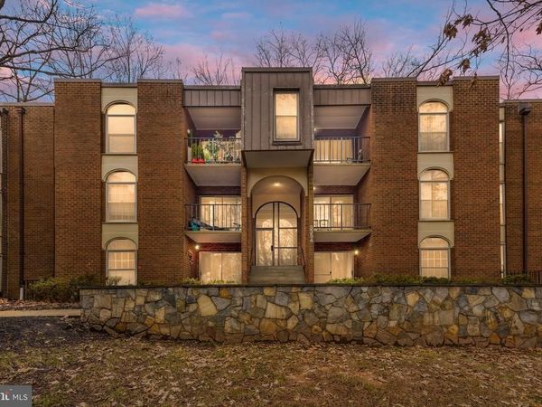 3354 WOODBURN ROAD, Unit 14, ANNANDALE, VA 22003