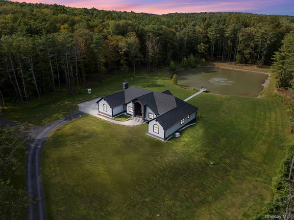 174 Webber Road , Coxsackie, NY 12051