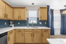 9271 Ayscough Road photo 4