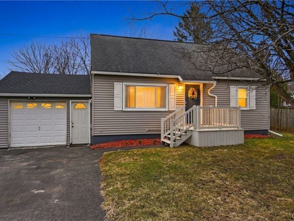 4878 Bear Road, Liverpool, NY 13088