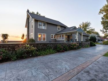 1 28th Avenue, Sylvan Beach, NY 13157