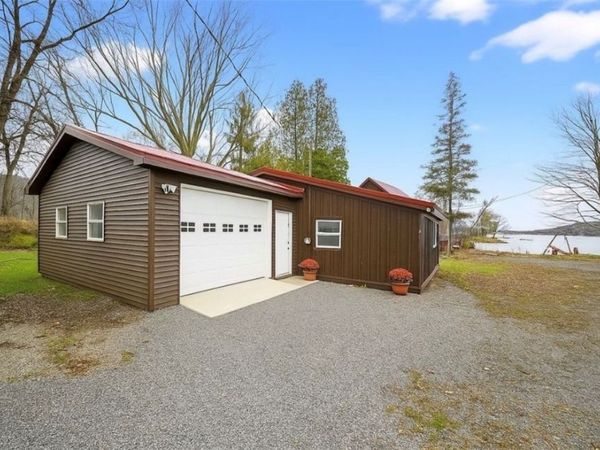 23 S Lake Rd, Deruyter, NY 13052