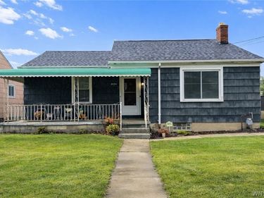 3534 Ferry Avenue , Niagara Falls, NY 14301